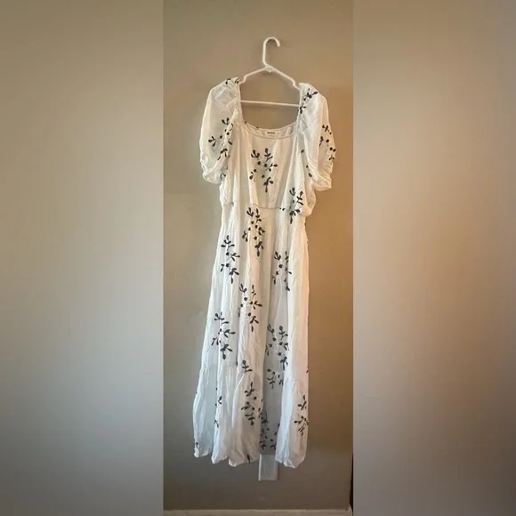 green emerald velvet dress EMBROIDERED KAFTAN DRESSS JUDITH X ANTHROPOLOGIE, hand made